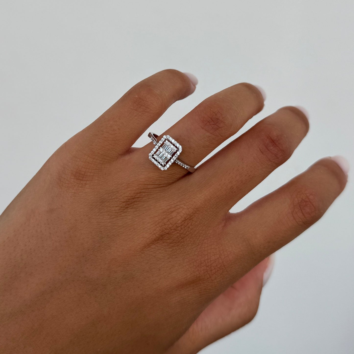 Emerald Solitaire Ring