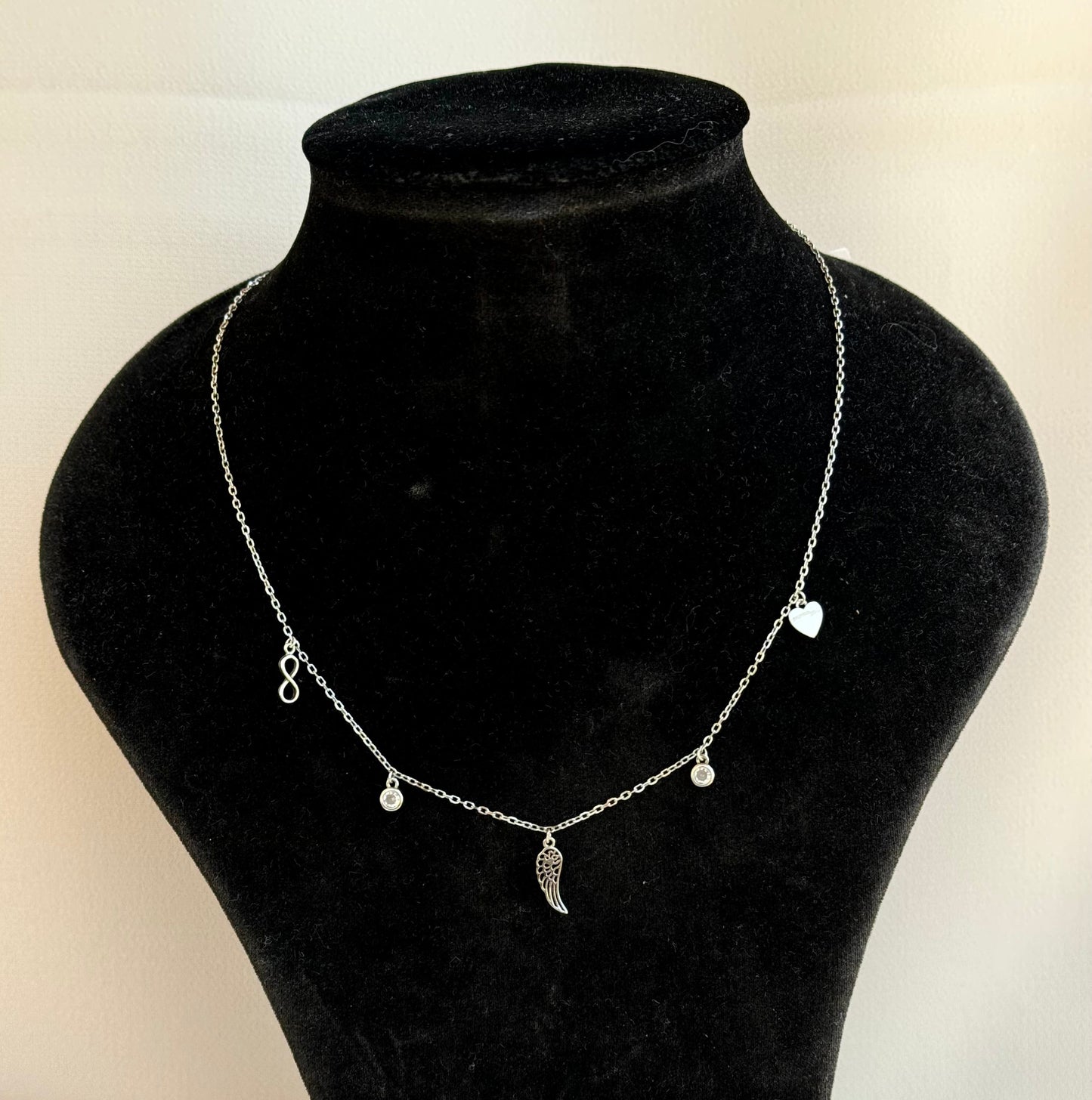 Wing Choker