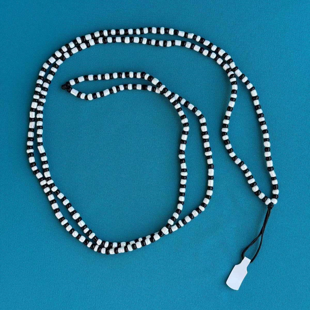 Black n White Mobile Strap