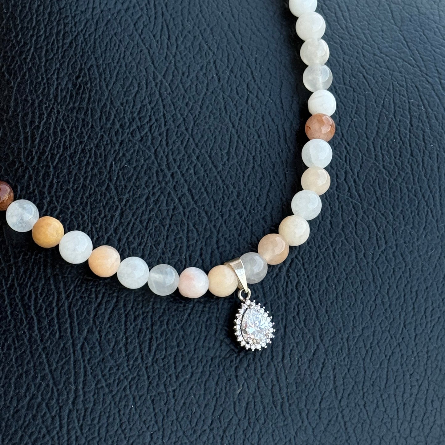 Raindrop Stone Necklace