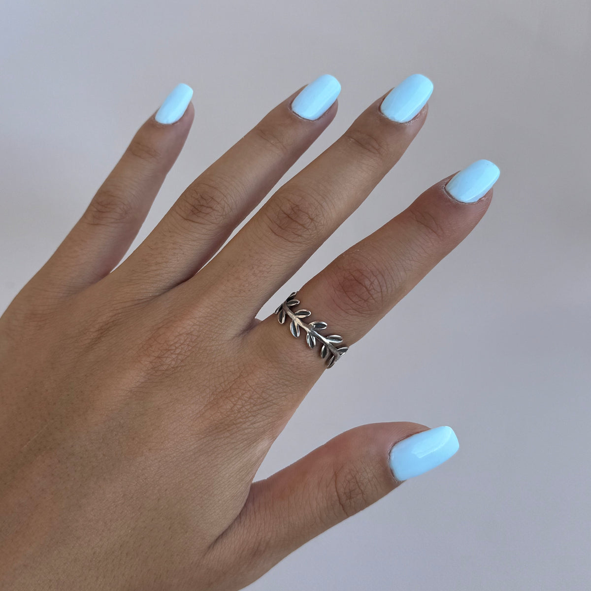 Thick Leaf Ring