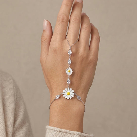 Daisy Hand Chain