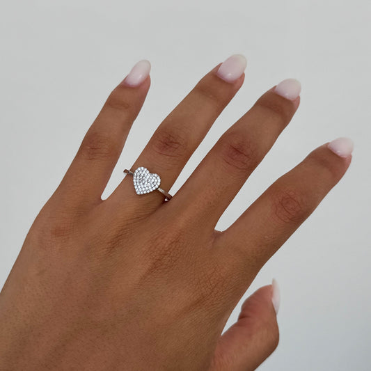 Solitaire Studded Heart Ringo