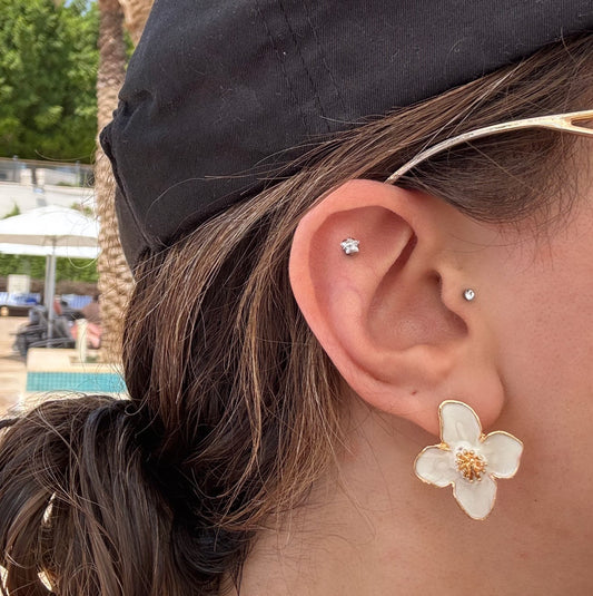 Beige Floral Earring