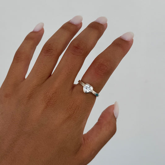 Solitaire Heart Ring