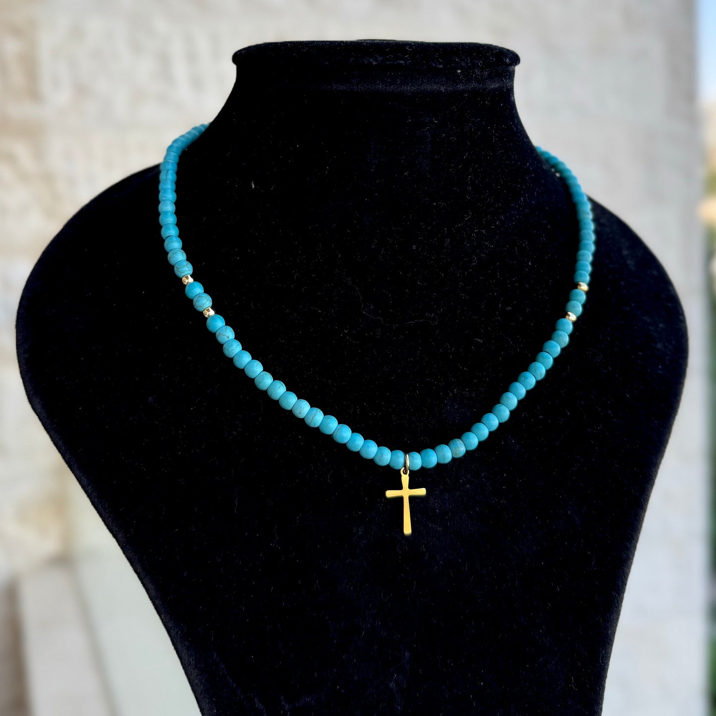Fairouz Pendant Choker