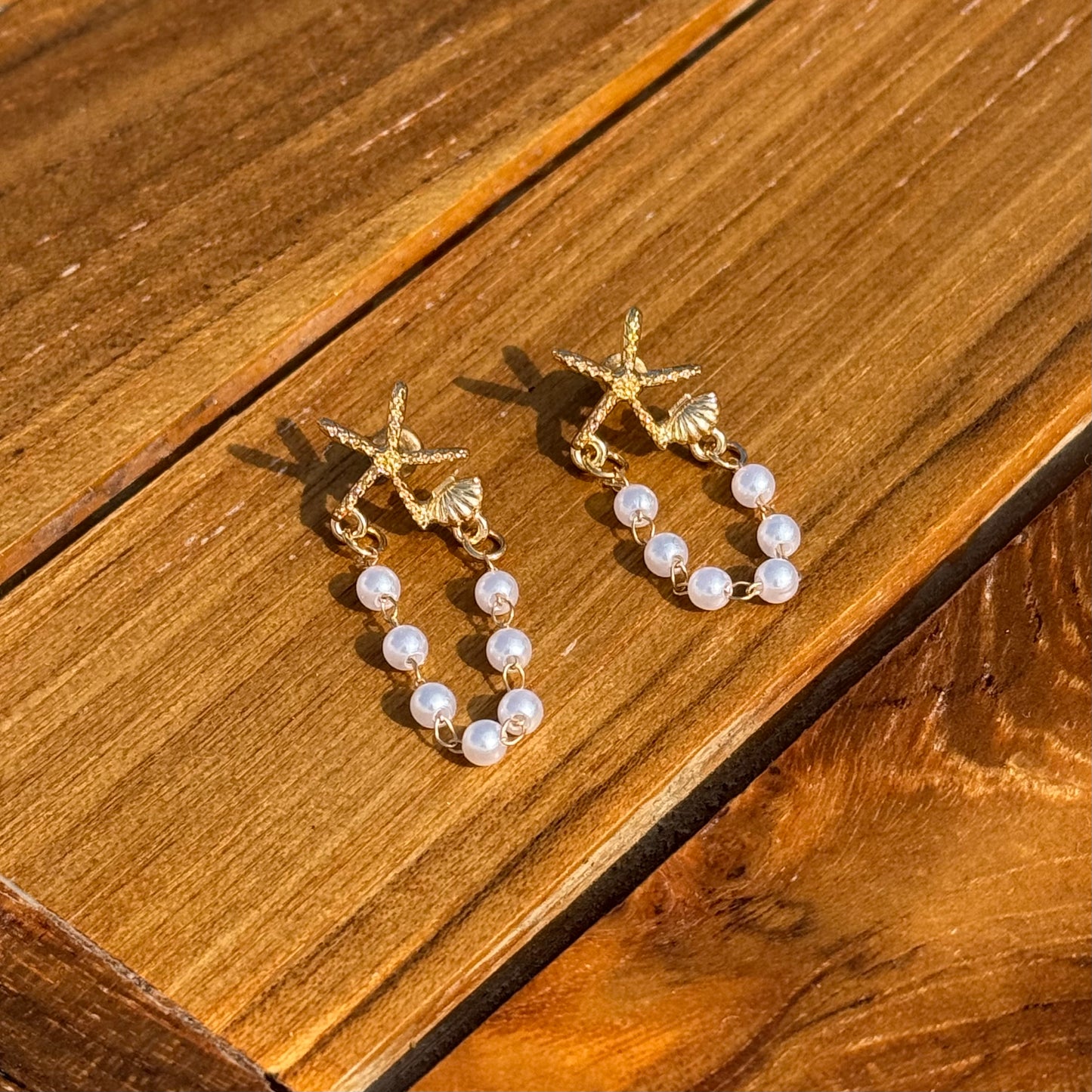 Pearlina Starfish Earring