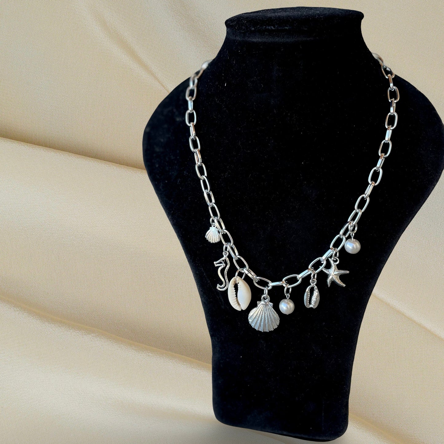 Isla Silver Necklace