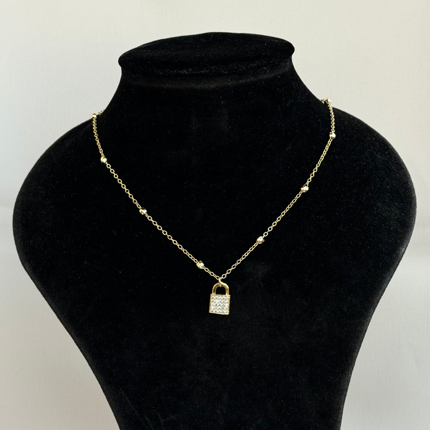 Lock Dotted Necklace
