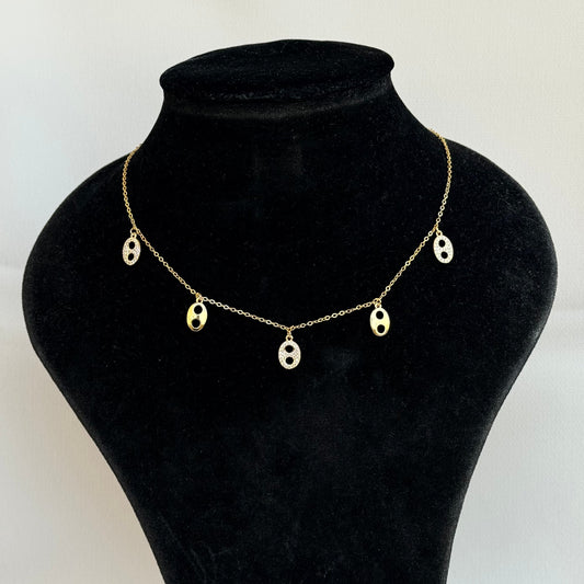 Tiffany Choker